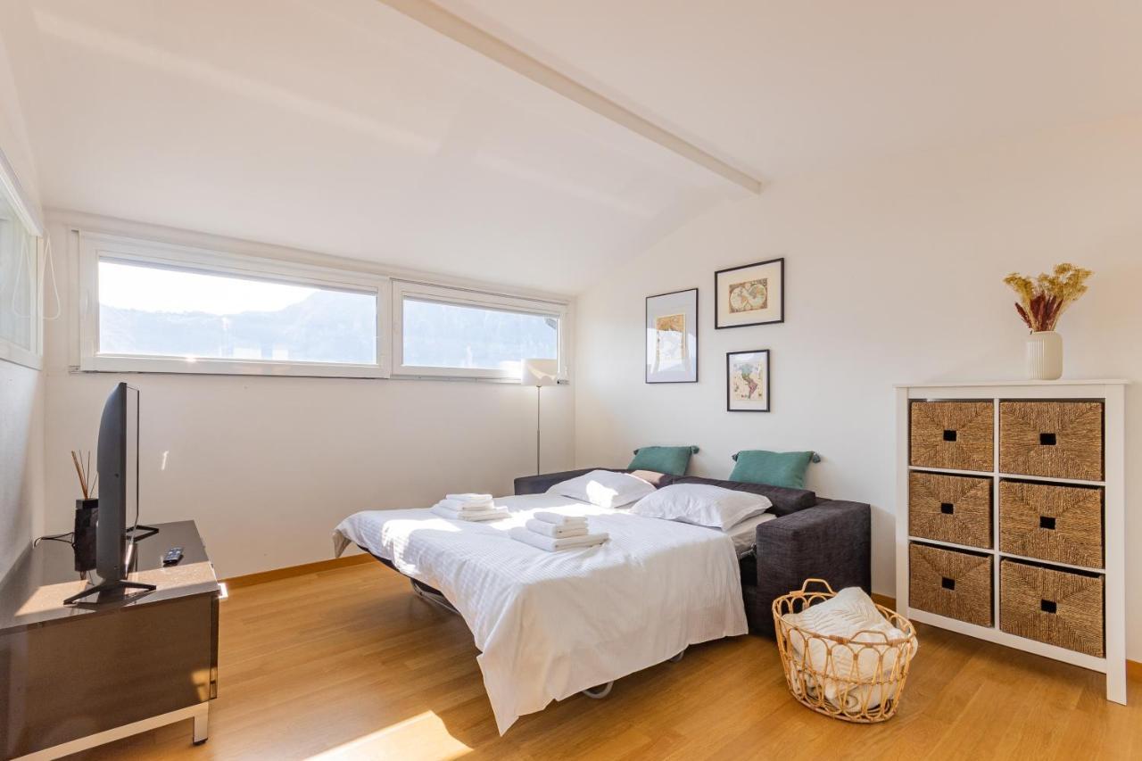 Casa Elea_ Panoramic Attic In City Center Καμπιόνε ντ' Ιτάλια Εξωτερικό φωτογραφία